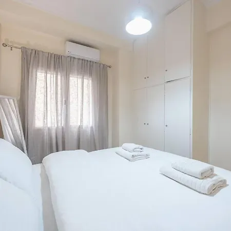 Apartment Modern & Quite Athens