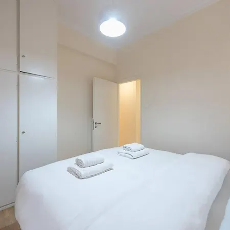 Modern & Quite Apartment *
